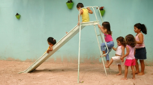 kids-on-playground-1436565