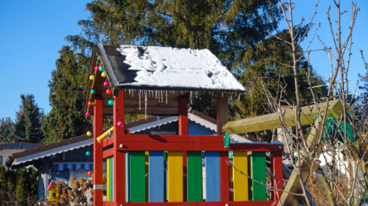 playground-with-icicles-1631913