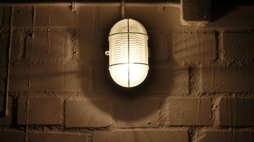 basement-lamp-280256_1280
