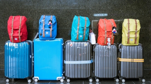 tookapic-luggage-933487_1280