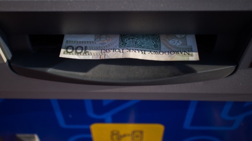 jarmoluk-atm-2923514_1920