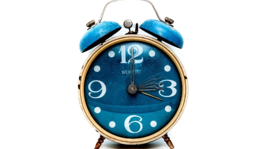 piro4d-the-summer-time-changeover-2175397_1920